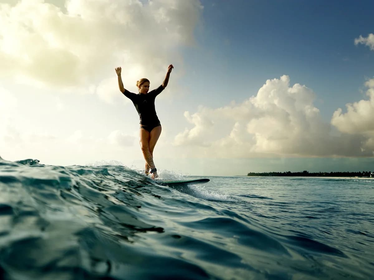 Aquaholics Zanzibar surf camp