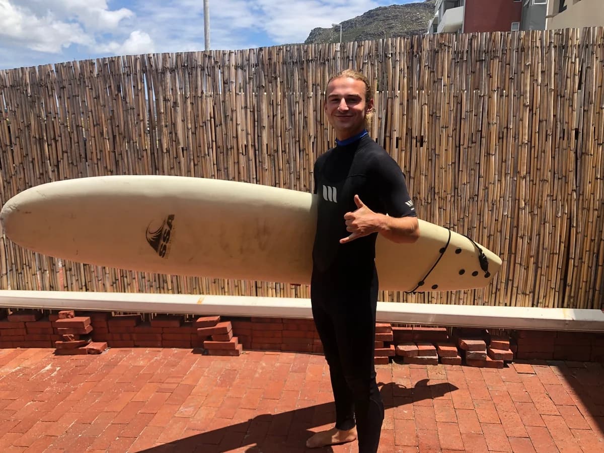 Cape Capsules Back Packers surf camp