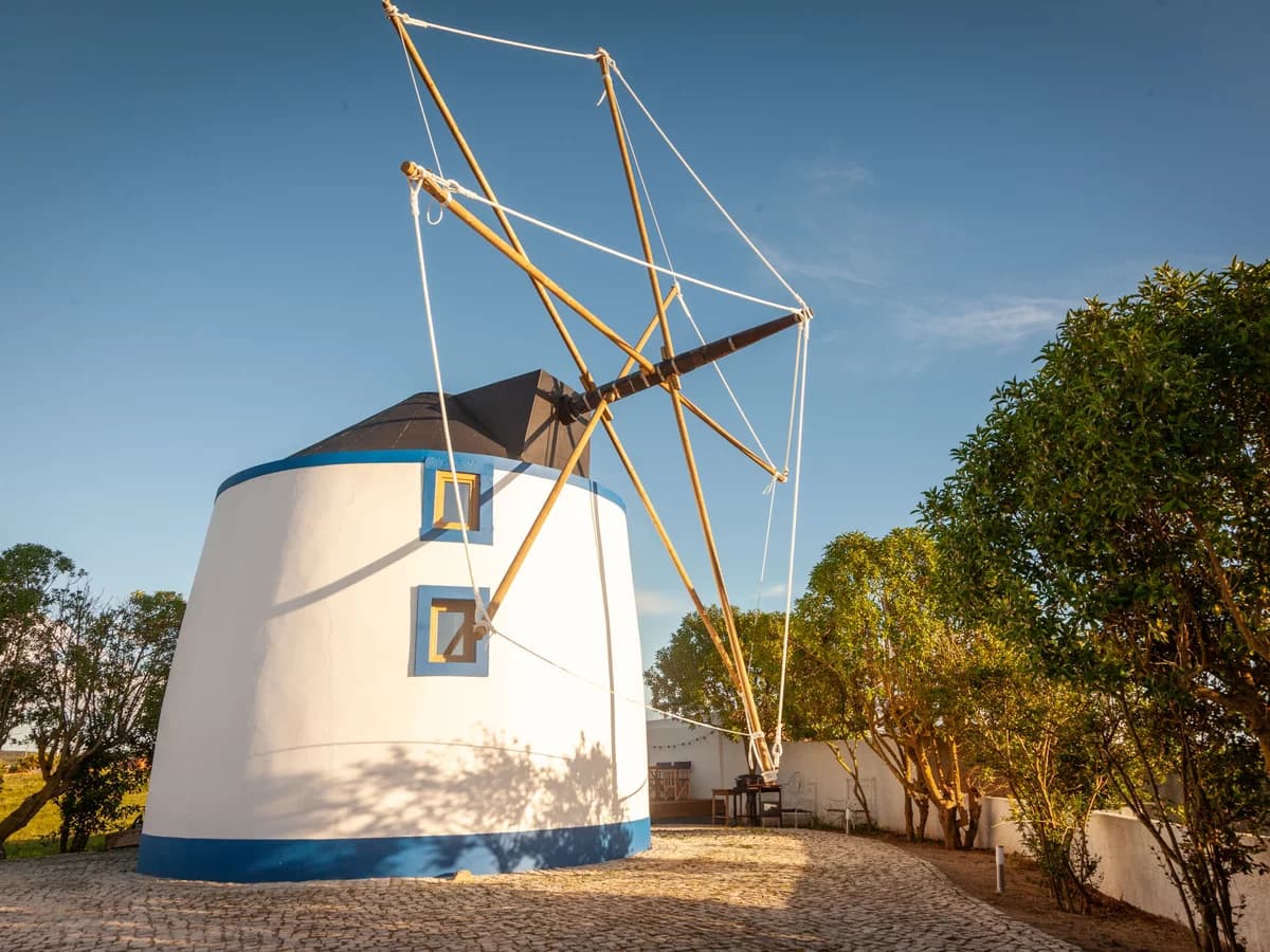 Indigo Windmill surf camp