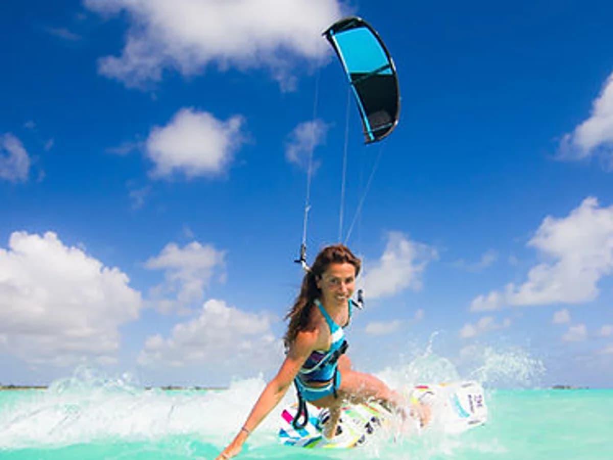 KS-Kitesurf-Wingfoil-Center-Denia surf camp