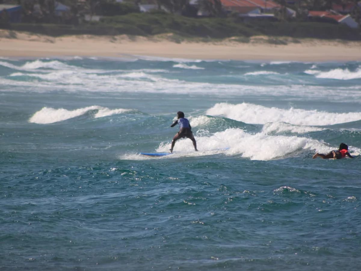 Moonstone Lodge surf camp