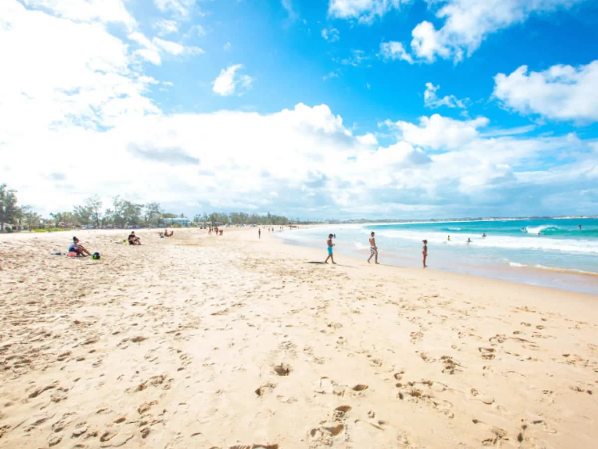 Paradise Dunes Mozambique surf camp