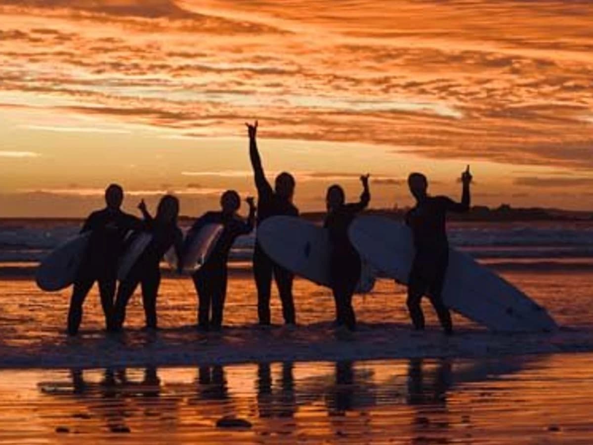 Seaks Adventure surf camp