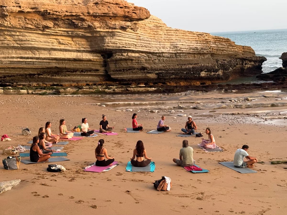 Unam Yoga surf camp