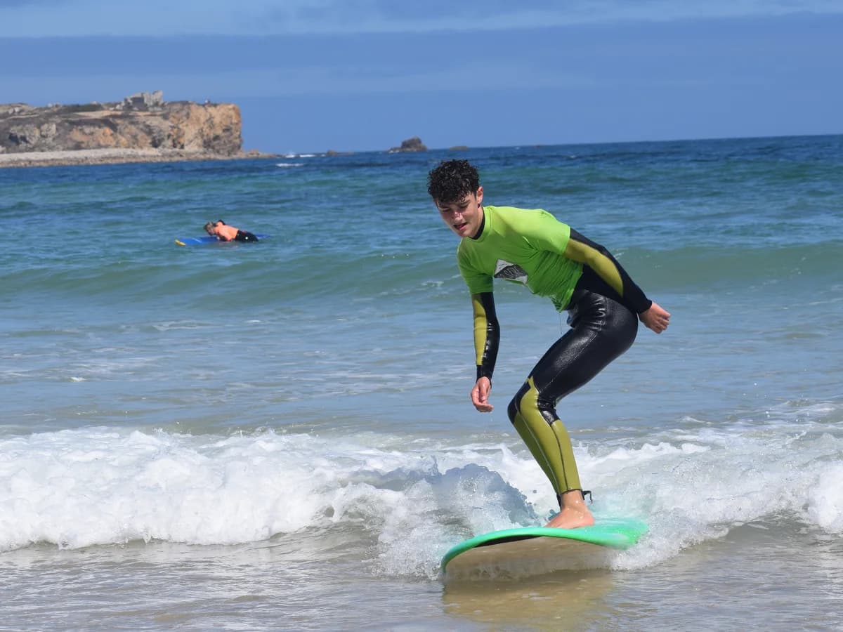 G3 Store Surf Center Peniche surf camp