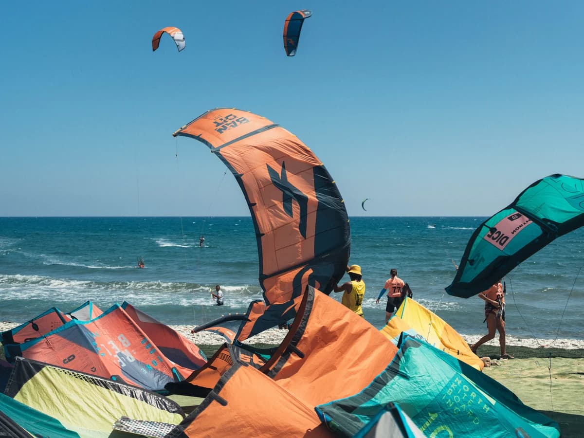 Kahuna Surfhouse surf camp