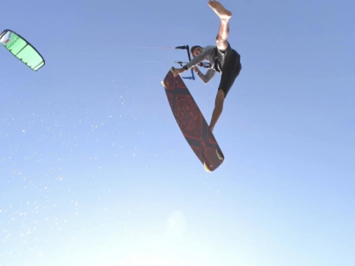 Kite Me Up surf camp