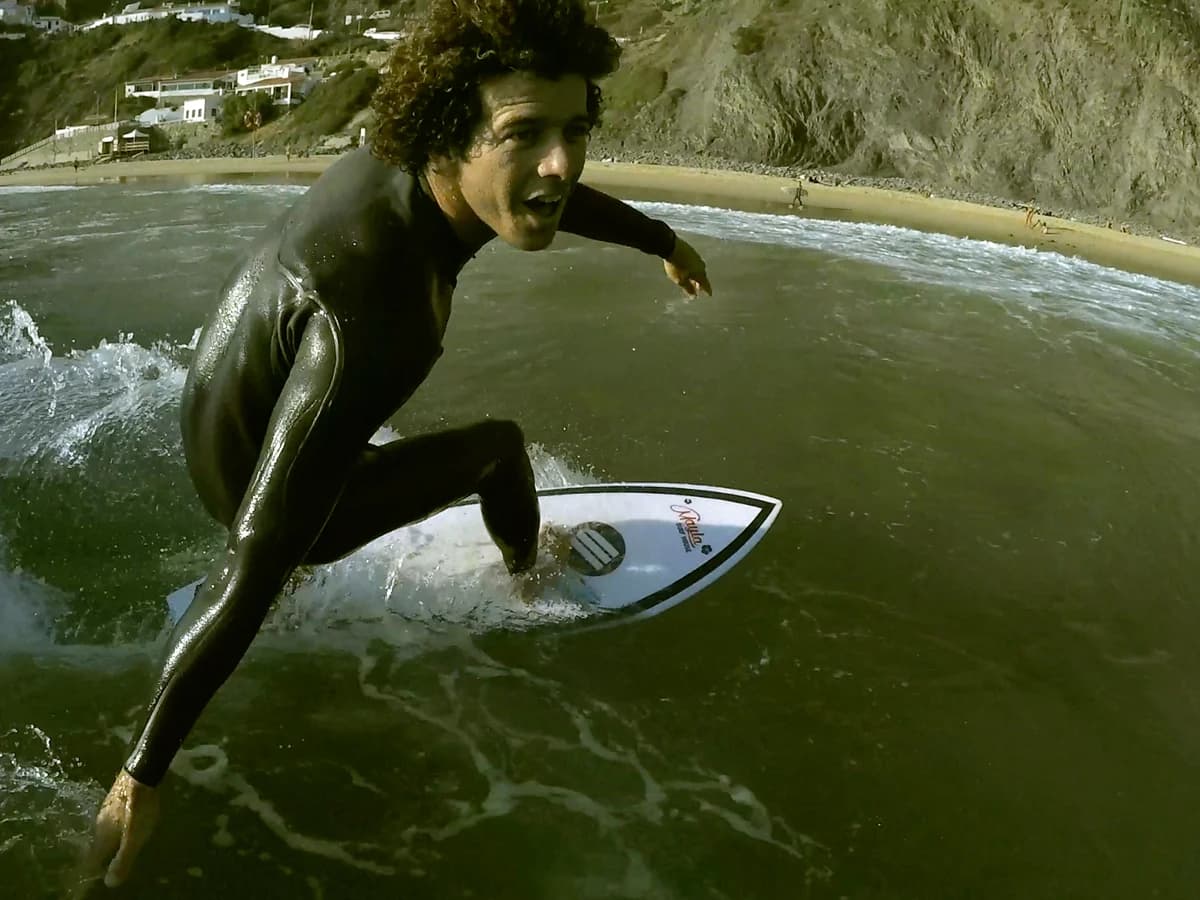 Mayla Surf House surf camp