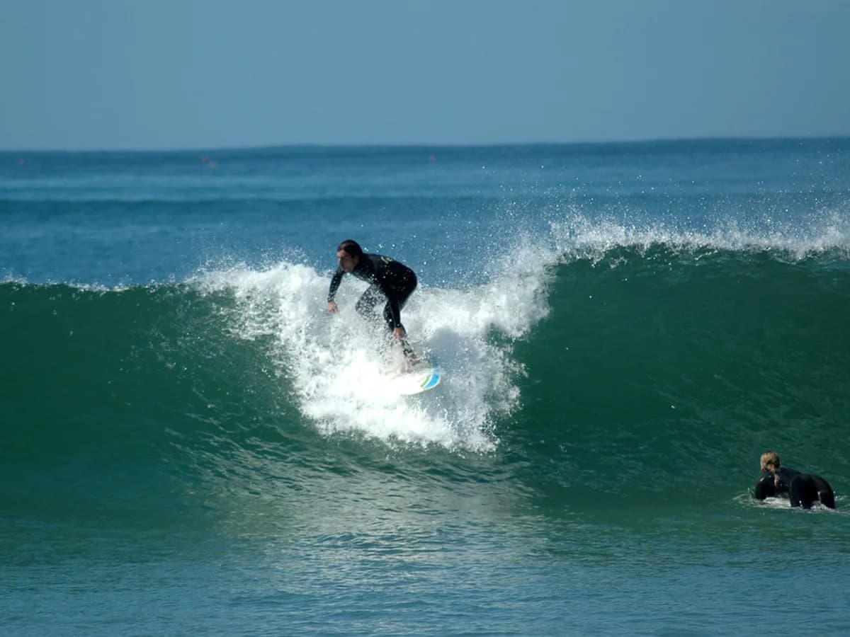 Star Pine Lodge surf camp