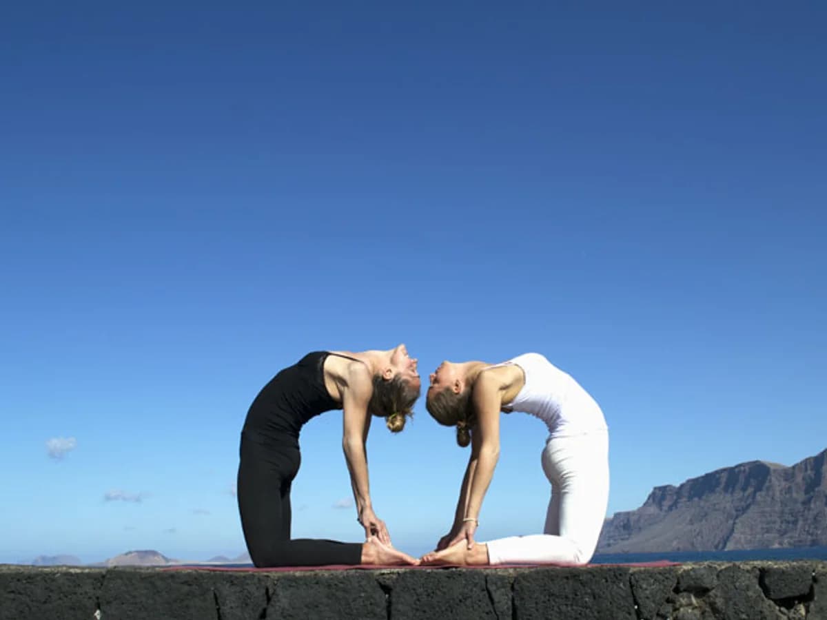 SURF SCHOOL FAMARA SLU surf camp