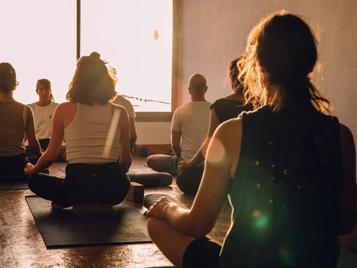 Yoga x Reiki Lab surf camp